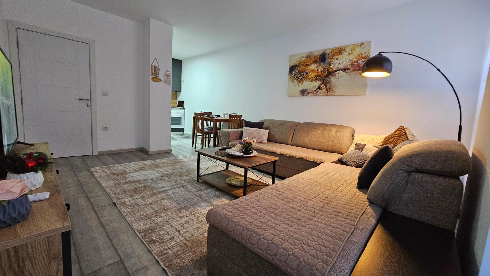 Superb 1 Bedroom In The Best Zone Of The City. Ferizaj Ngoại thất bức ảnh