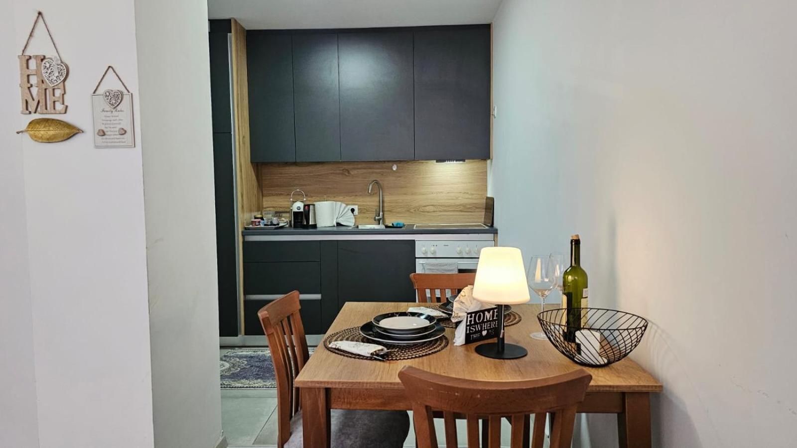 Superb 1 Bedroom In The Best Zone Of The City. Ferizaj Ngoại thất bức ảnh