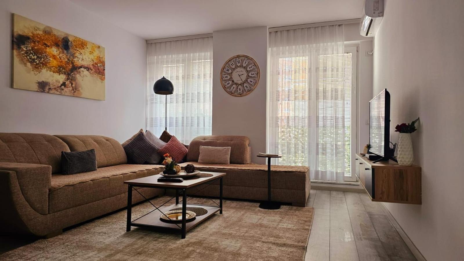 Superb 1 Bedroom In The Best Zone Of The City. Ferizaj Ngoại thất bức ảnh